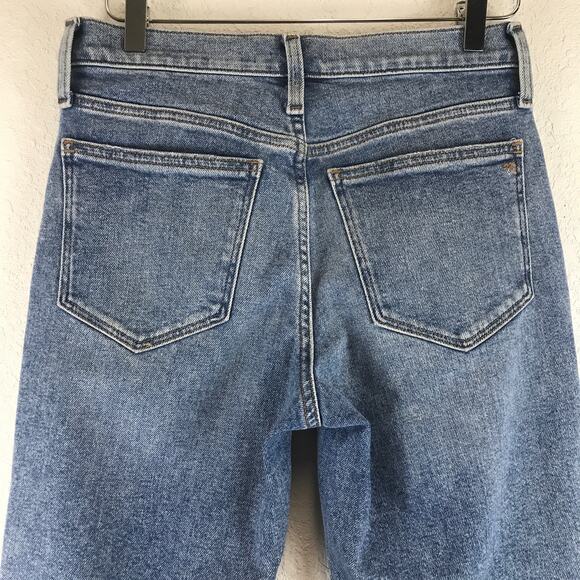 Madewell The Petite Girljean in Berryton Wash Distressed High Rise Jeans 25P - Picture 4 of 14